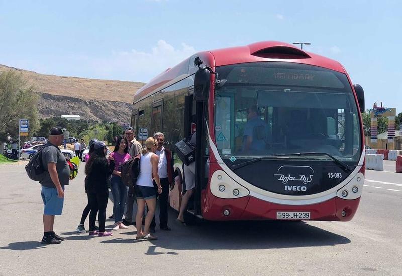 В Баку начали курсировать бесплатные автобусы