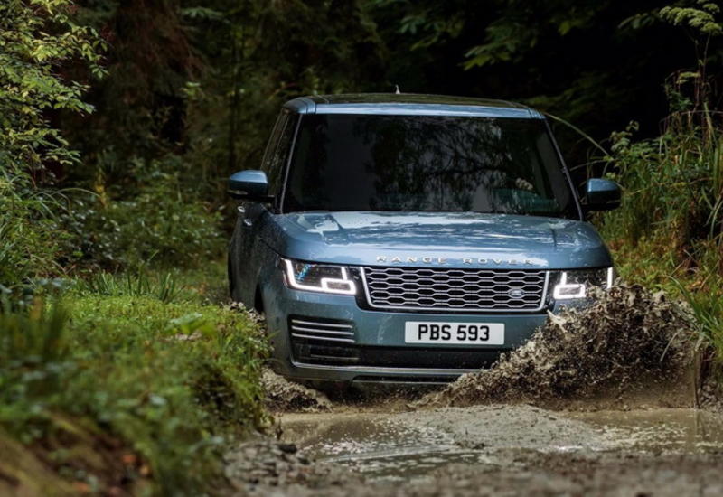 "Ленд Роверы" научатся месить бездорожье без водителя