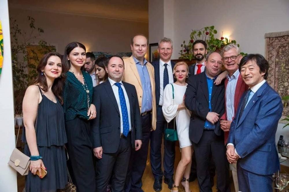 В Баку прошла выставка украинской художницы