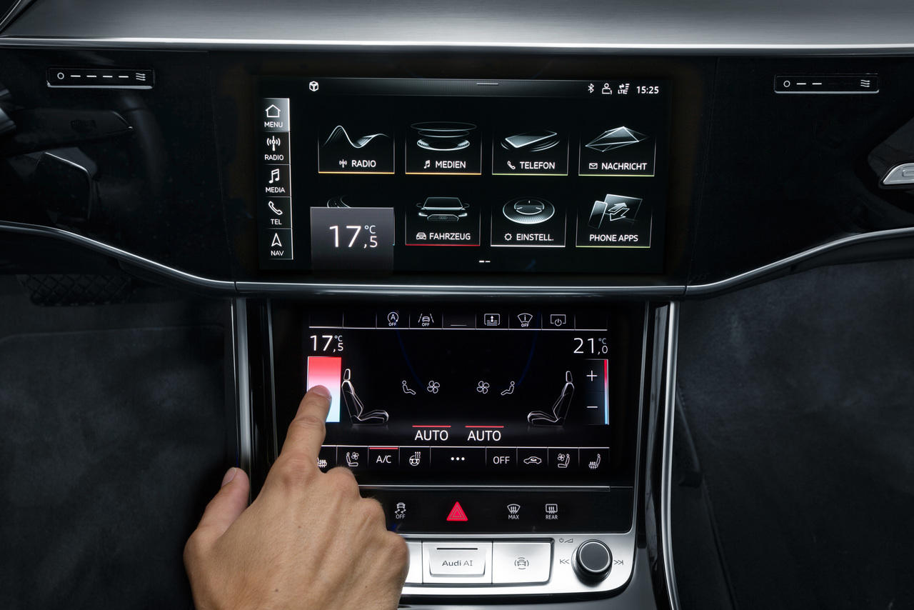 Посчитали-прослезились: замена мультимедийной системы MMI на Audi A8