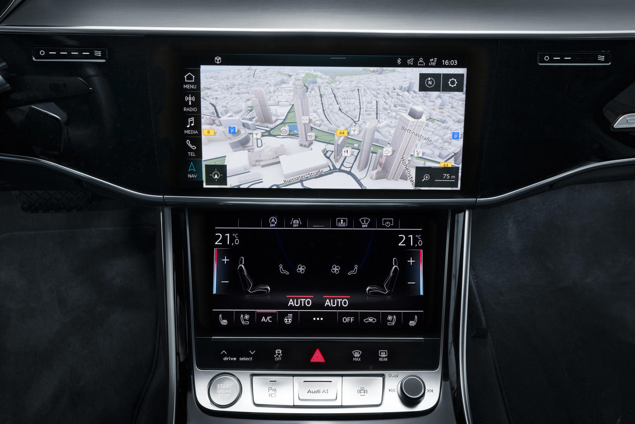 Посчитали-прослезились: замена мультимедийной системы MMI на Audi A8