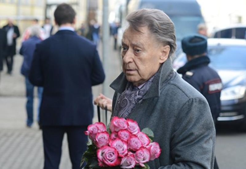 Умер поэт Андрей Дементьев