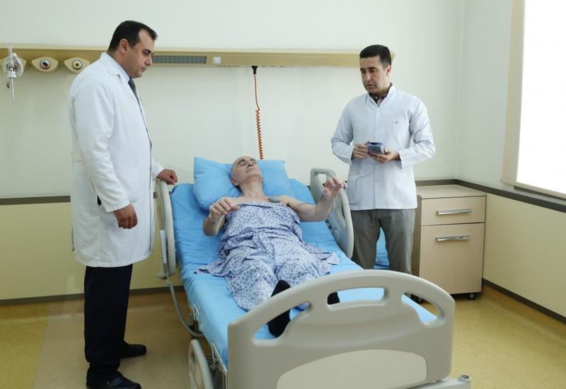 В Азербайджане впервые прооперирован пациент c болезнью Паркинсона