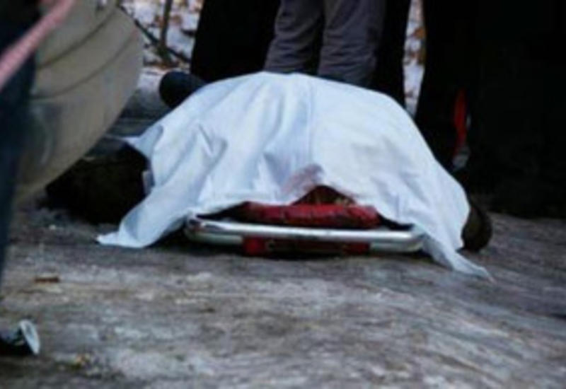 Несчастный случай в Баку: рабочий упал с 12 этажа