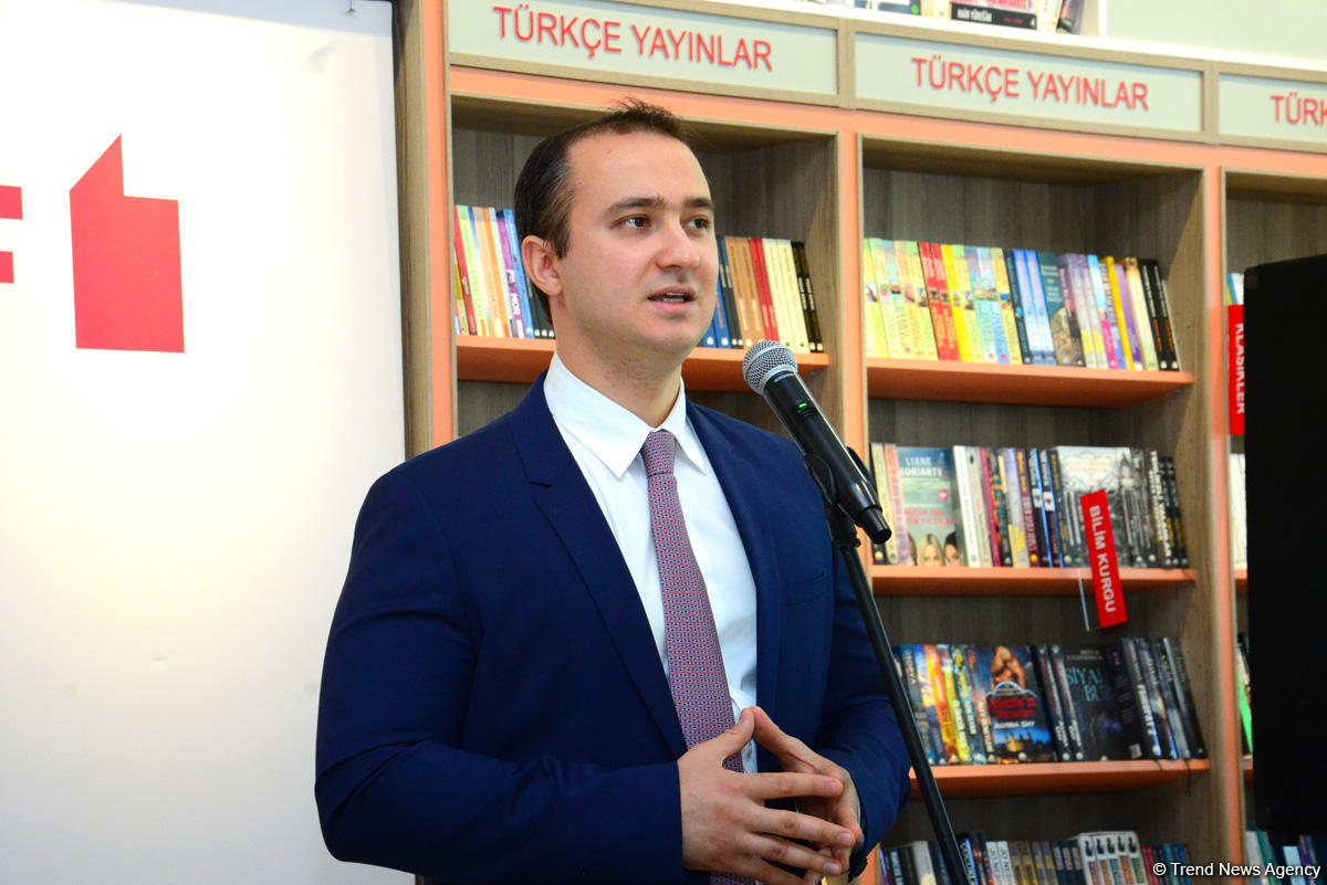 В Баку презентована книга об уничтожении в Армении азербайджанских мусульманских памятников