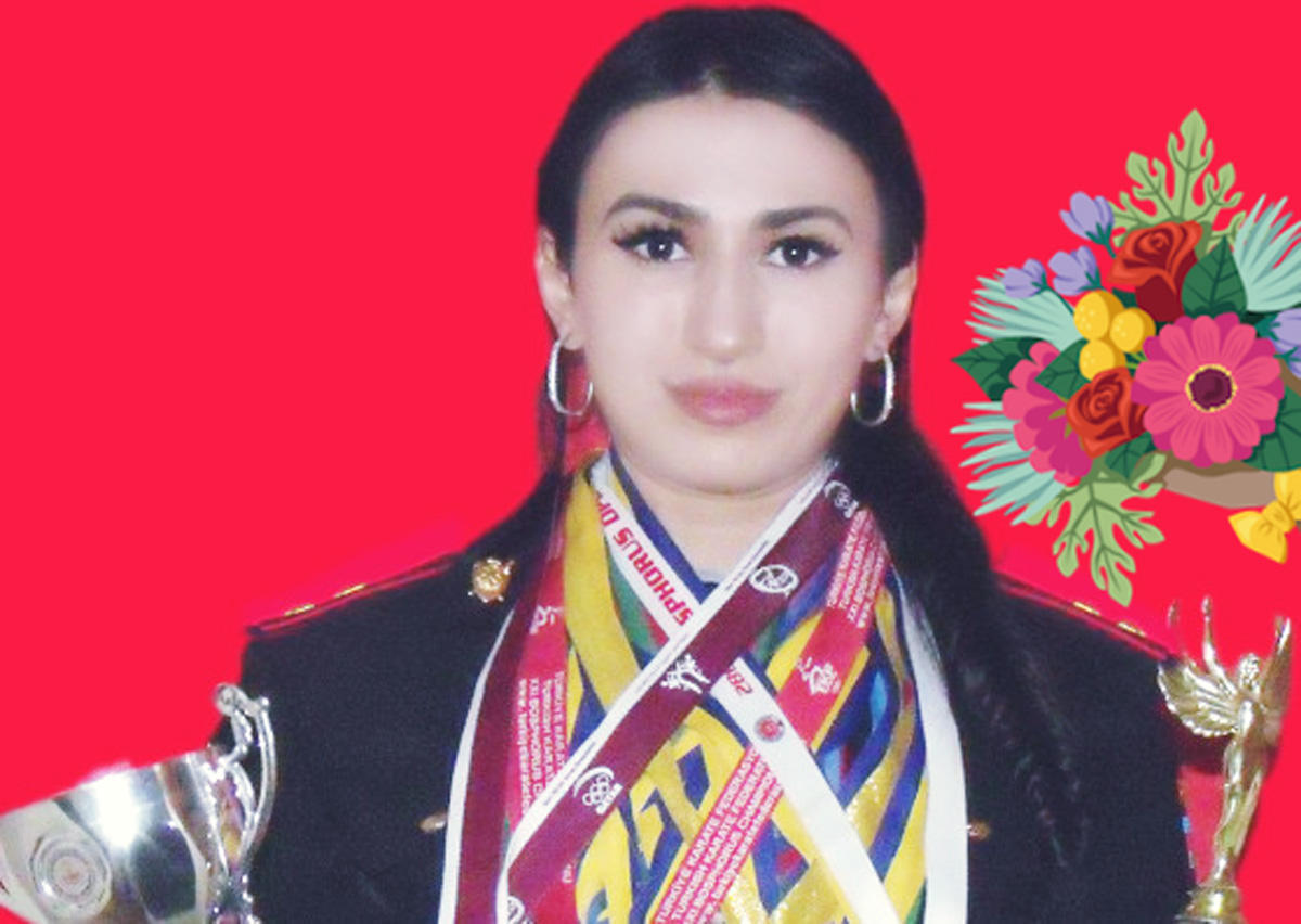 Самые прекрасные азербайджанские женщины-полицейские