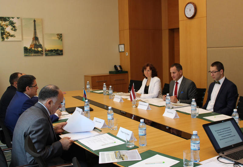 Азербайджан и Латвия увеличат международные автоперевозки