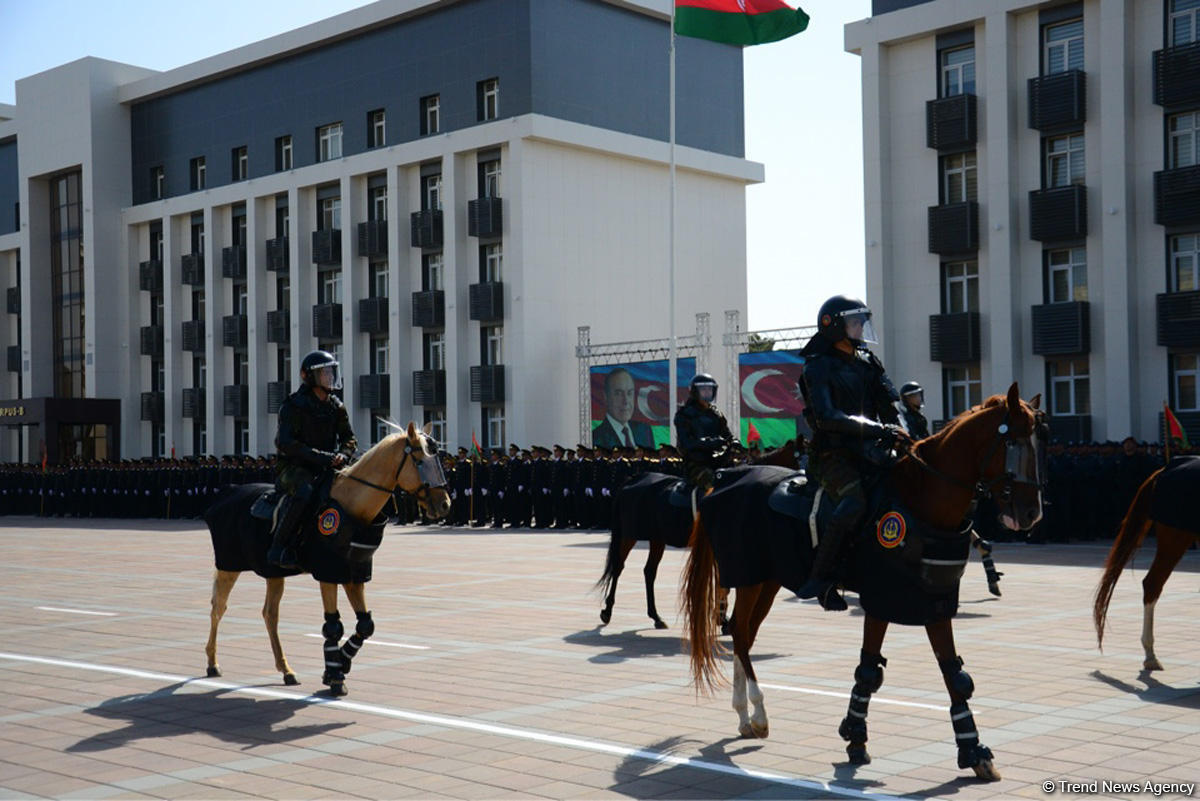 В Баку продемонстрирован новый транспорт для полиции