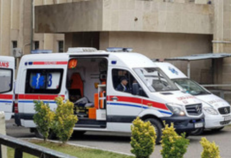 Тяжелое ДТП в Сальяне, много пострадавших