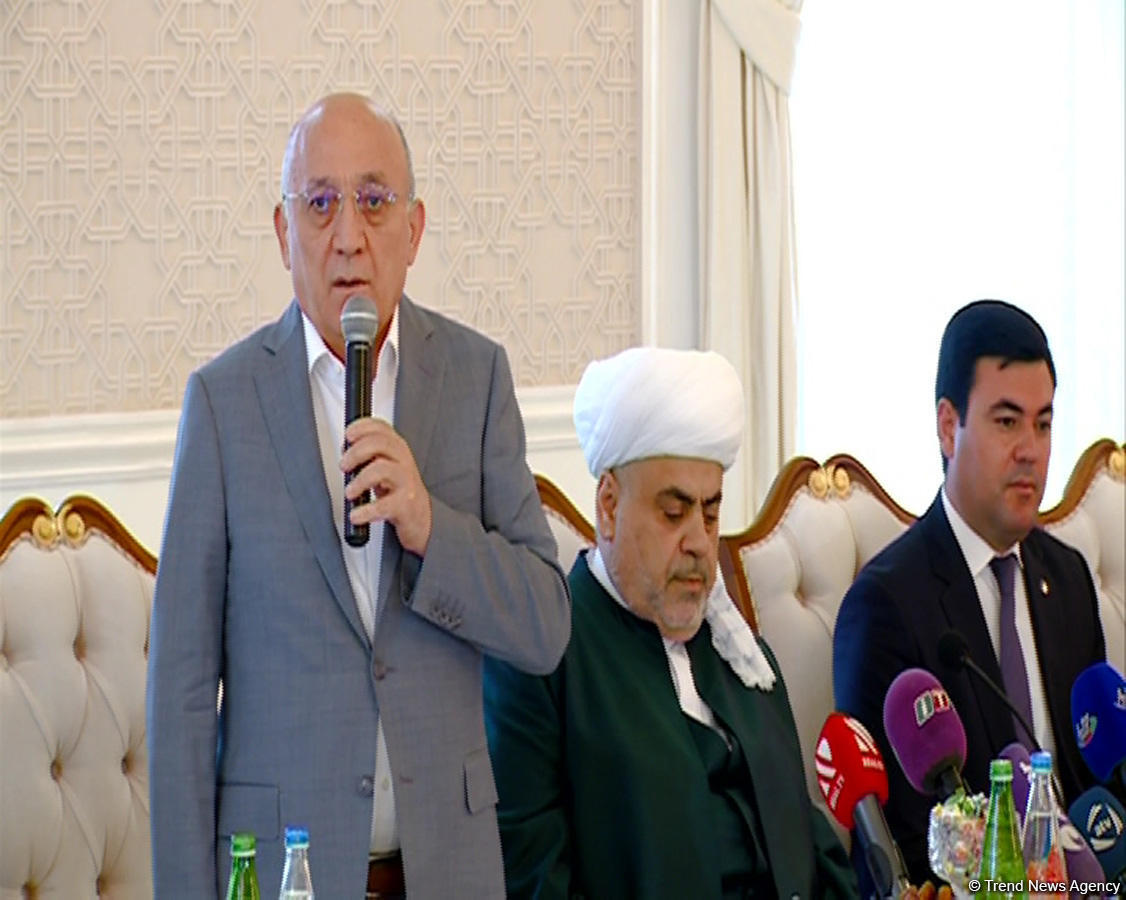 УМК: Цель кровавых терактов в Гяндже - создать напряженность в стране и породить страх в обществе