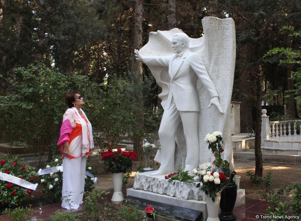 В Баку почли память Муслима Магомаева