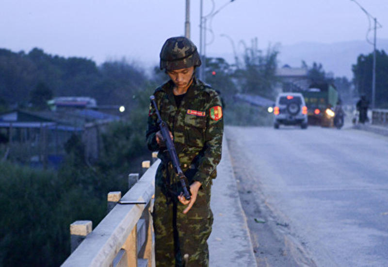 Суд Мьянмы приговорил двух журналистов агентства Рейтер к семи годам тюрьмы