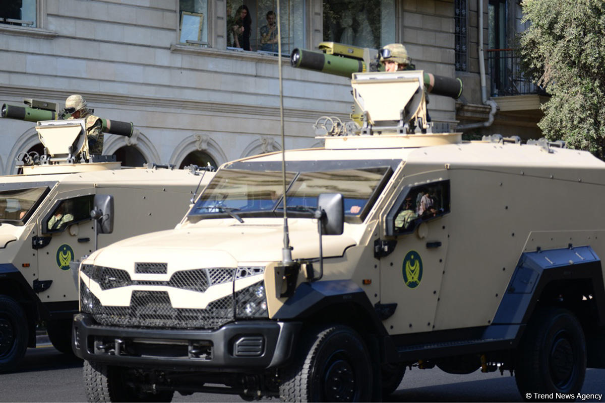 Лучшие моменты грандиозного парада, посвященного 100-летию освобождения Баку от большевистско-дашнакской оккупации