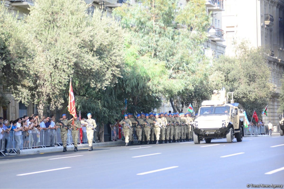 Лучшие моменты грандиозного парада, посвященного 100-летию освобождения Баку от большевистско-дашнакской оккупации