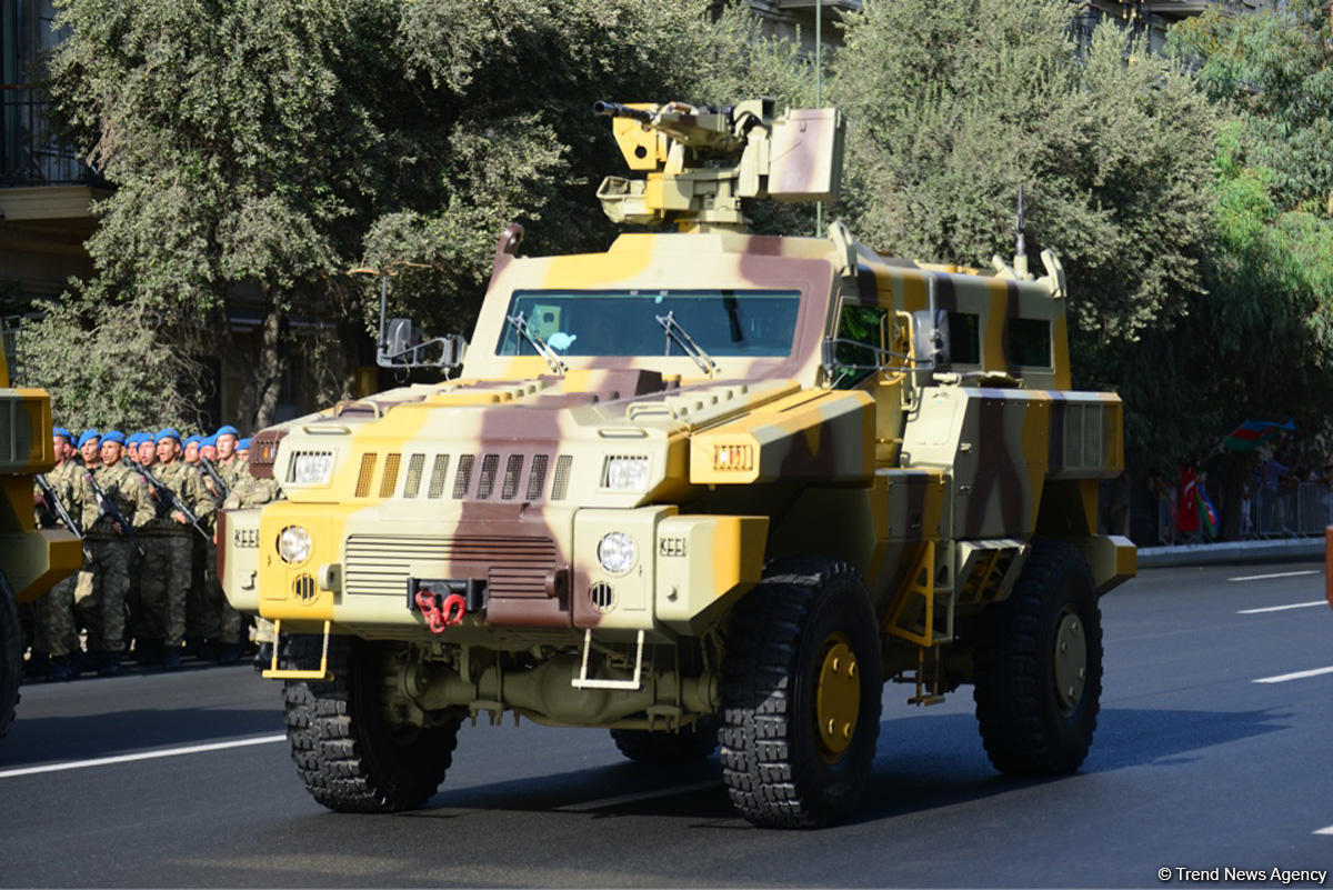 Лучшие моменты грандиозного парада, посвященного 100-летию освобождения Баку от большевистско-дашнакской оккупации