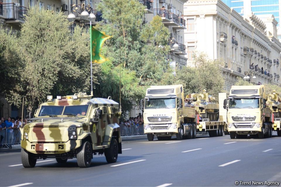 Лучшие моменты грандиозного парада, посвященного 100-летию освобождения Баку от большевистско-дашнакской оккупации