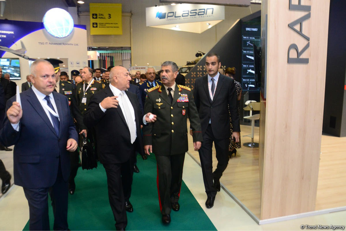 В бакинском экспоцентре открылась Азербайджанская международная оборонная выставка ADEX-2