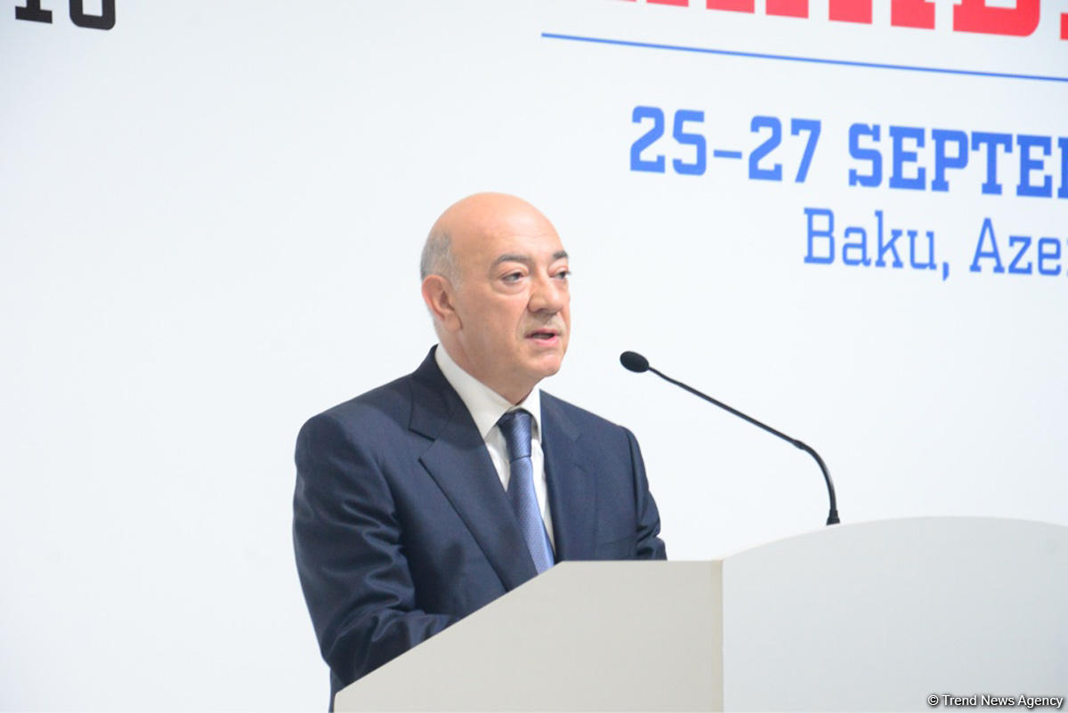 В бакинском экспоцентре открылась Азербайджанская международная оборонная выставка ADEX-2