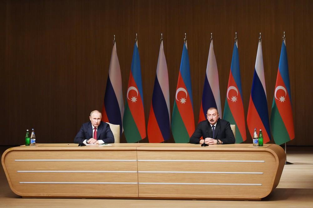 Президенты Ильхам Алиев и Владимир Путин приняли участие в церемонии официального открытия IX Азербайджано-российского межрегионального форума в Баку