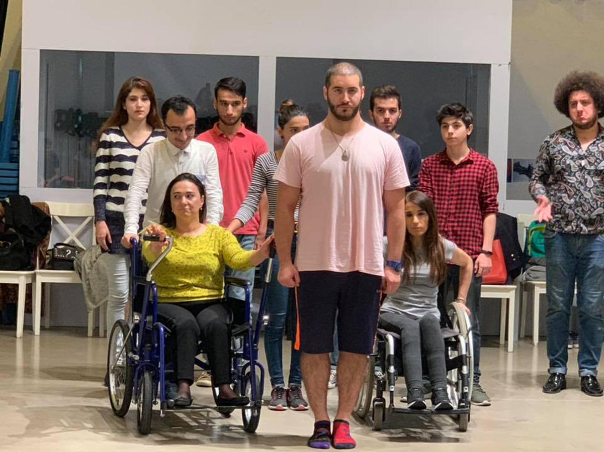 British Council и YARAT реализуют проект для людей без и с ограниченными возможностями