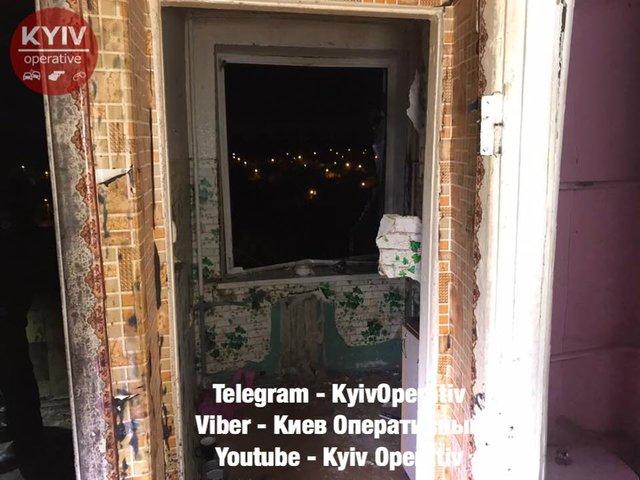 В Киеве прогремел взрыв в многоэтажке: есть пострадавшие