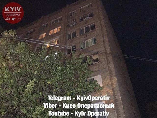 В Киеве прогремел взрыв в многоэтажке: есть пострадавшие