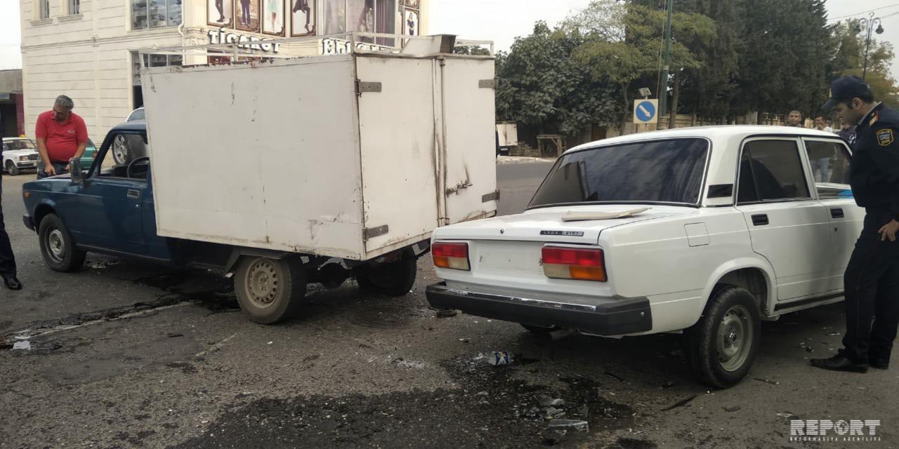 В Товузе перевернулся автомобиль для перевозки хлеба, есть пострадавшие