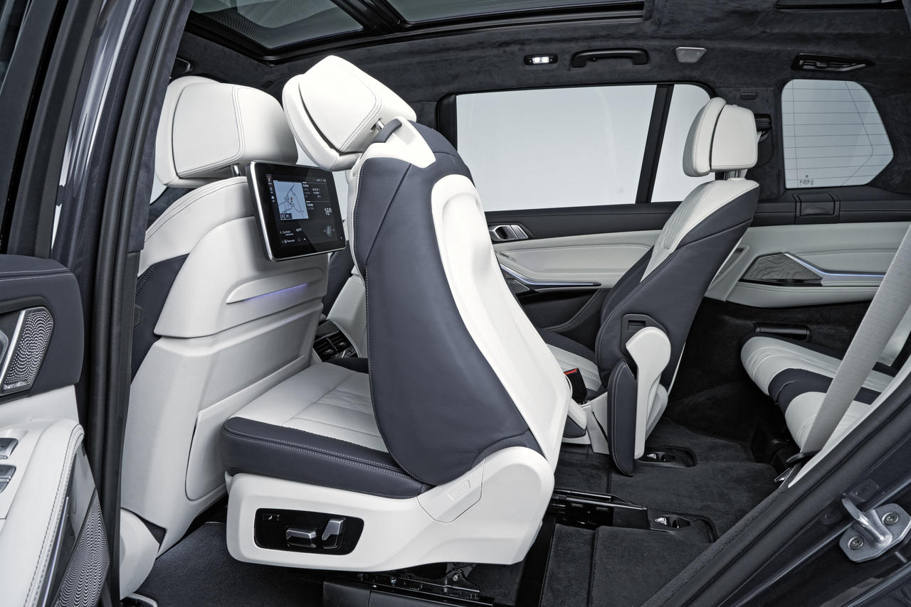 Новый внедорожник BMW X7