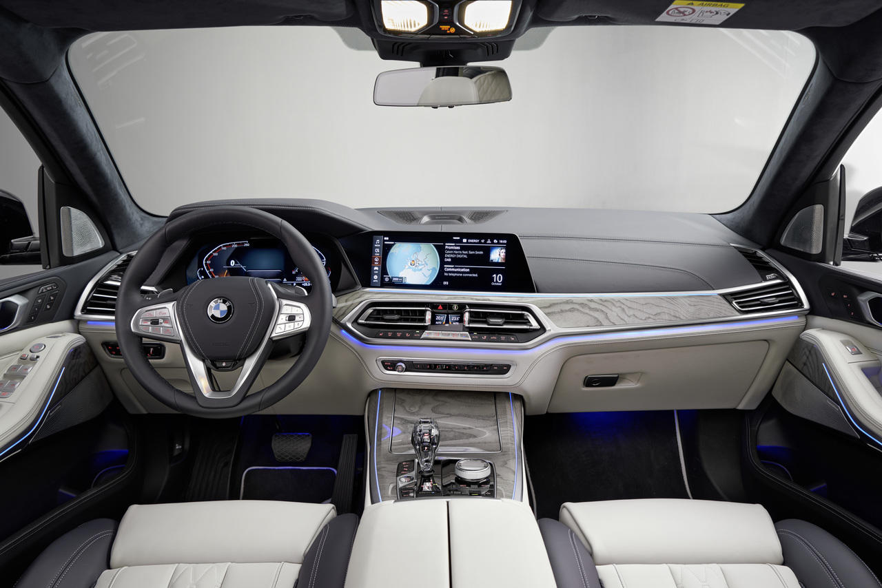 Новый внедорожник BMW X7
