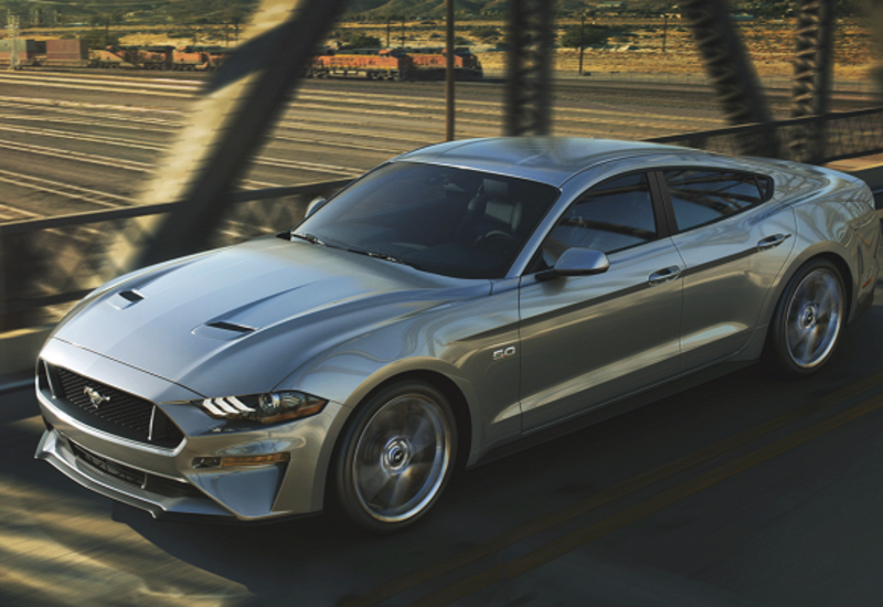 Ford Mustang превратят в «четырехдверное купе»