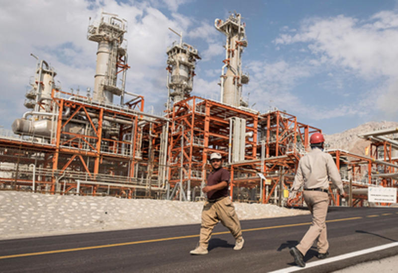 Китай отрекся от иранской нефти