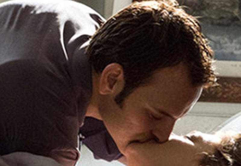 18+ səhnələri çox olan film qınandı