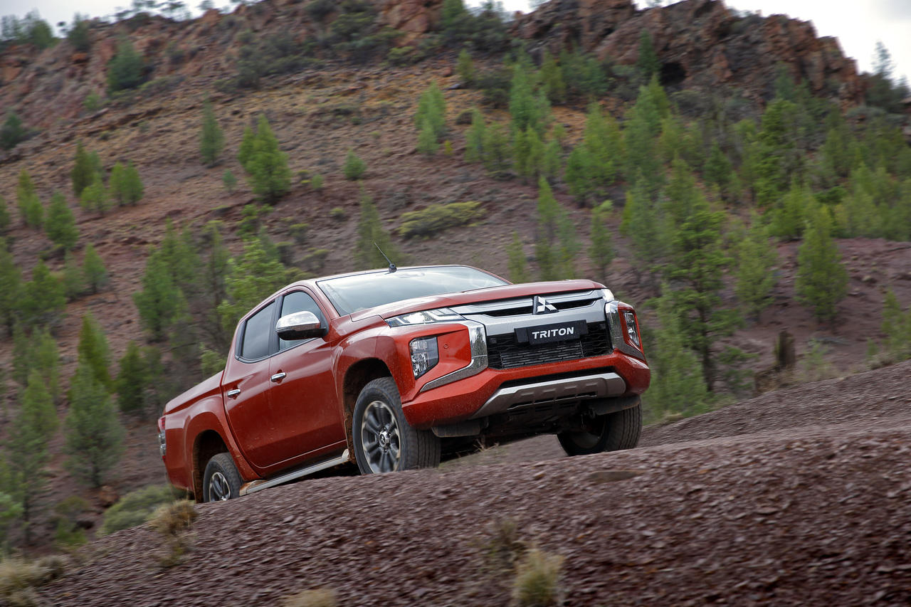 Представлен обновленный Mitsubishi L200