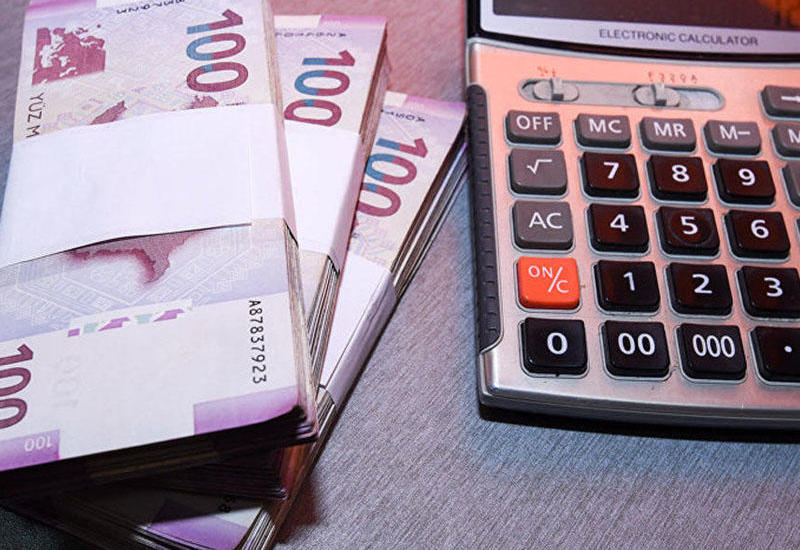 Иностранный банк будет выдавать кредиты в манатах