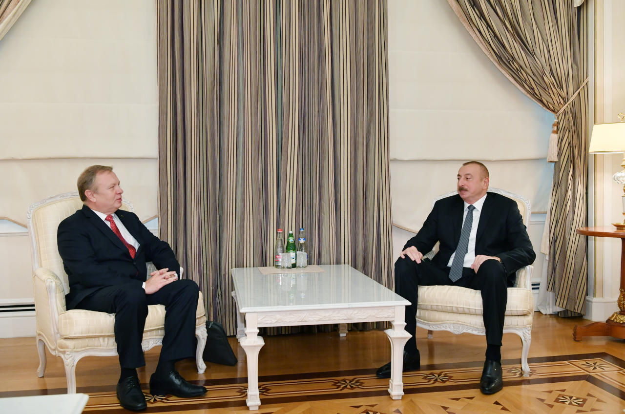 Президент Ильхам Алиев принял посла Беларуси