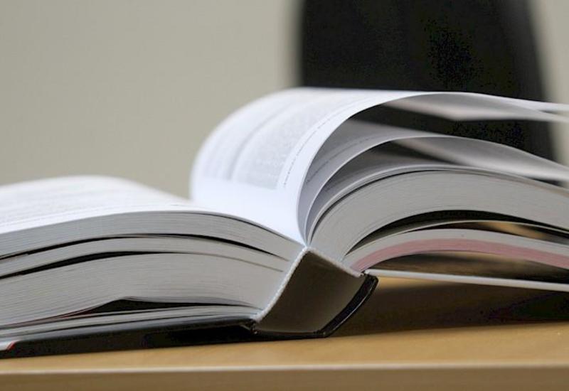 В Азербайджане предложено увеличить инвестиции в науку и образование