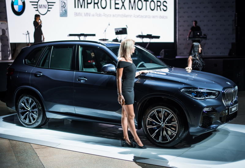 Tam yeni BMW X5 avtomobilinin təntənəli təqdimat mərasimi “Elektra Hall” zalında keçirildi