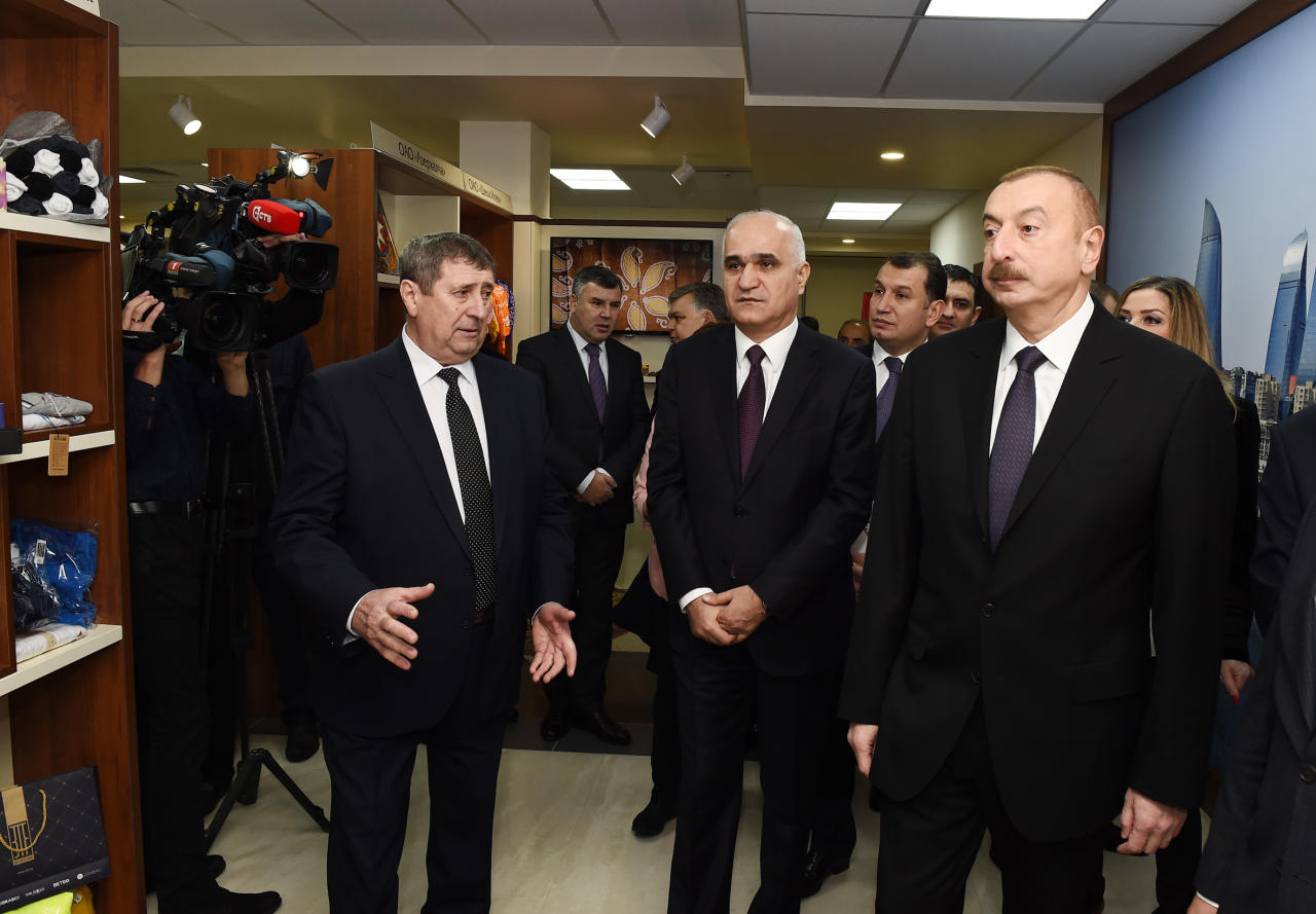 Президенты Азербайджана и Беларуси выступили с заявлениями для печати