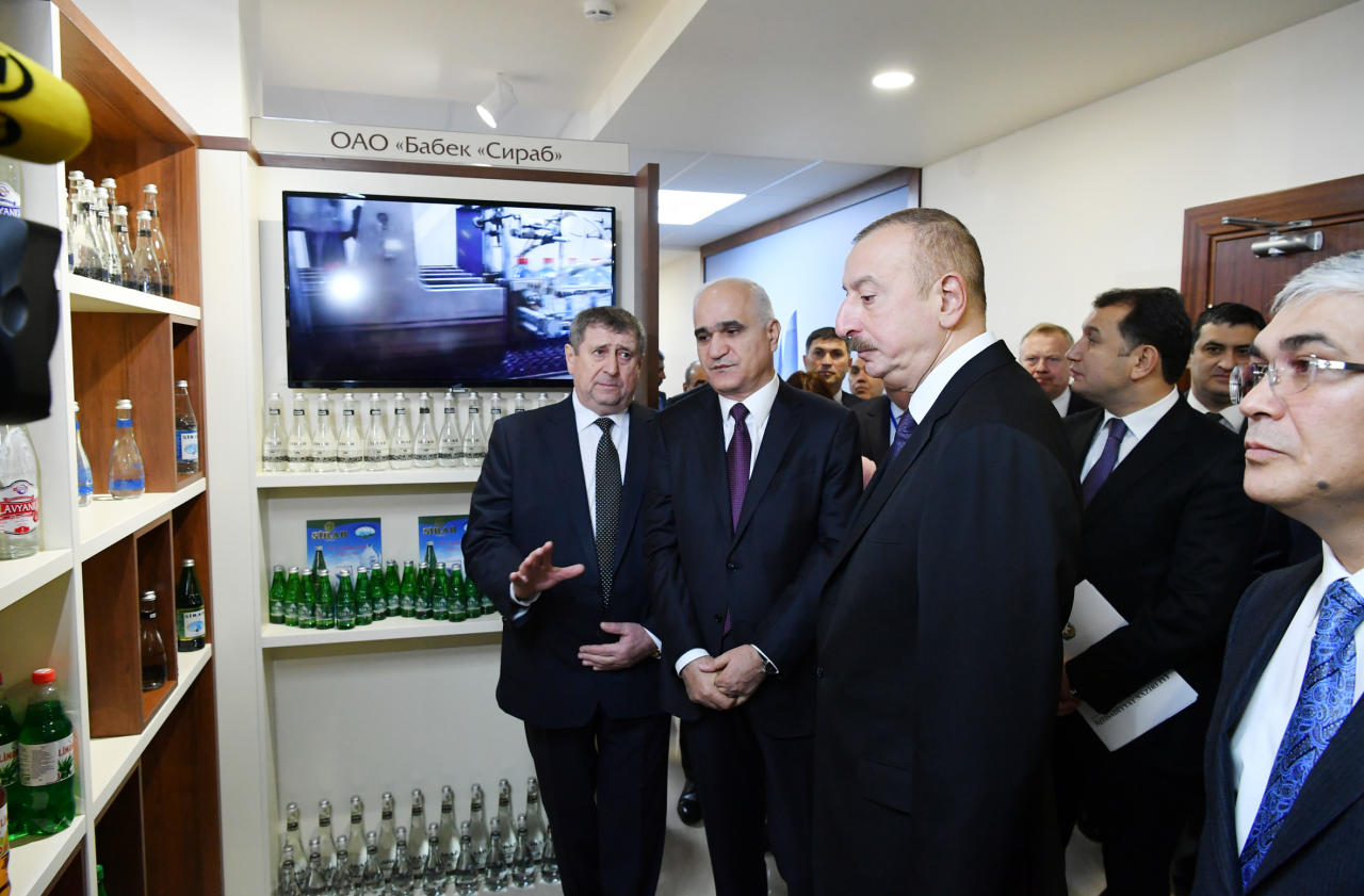 Президенты Азербайджана и Беларуси выступили с заявлениями для печати