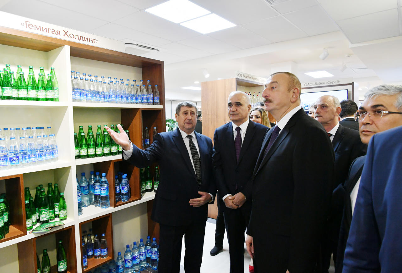 Президенты Азербайджана и Беларуси выступили с заявлениями для печати