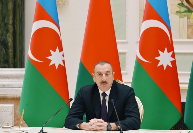 Президент Ильхам Алиев: Военно-техническое сотрудничество между Азербайджаном и Беларусью имеет уже хорошую историю, достаточно большие объемы и хорошую тенденцию к расширению