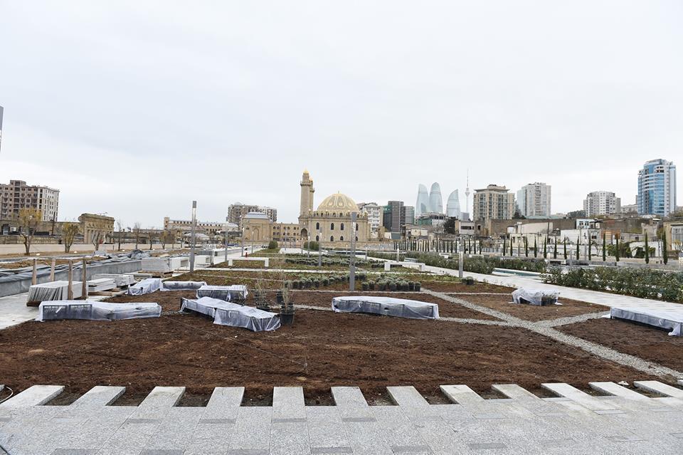 Bakının mərkəzində nəhəng park salınır