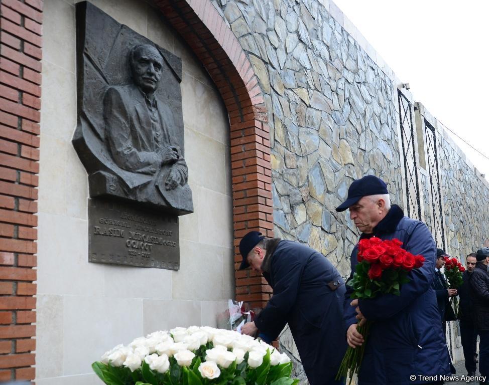 В Шеки состоялось торжественное открытие Центра детско-юношеского развития имени Расима Оджагова
