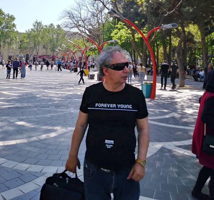 Израильский поэт рассказал о детстве и юности в Баку