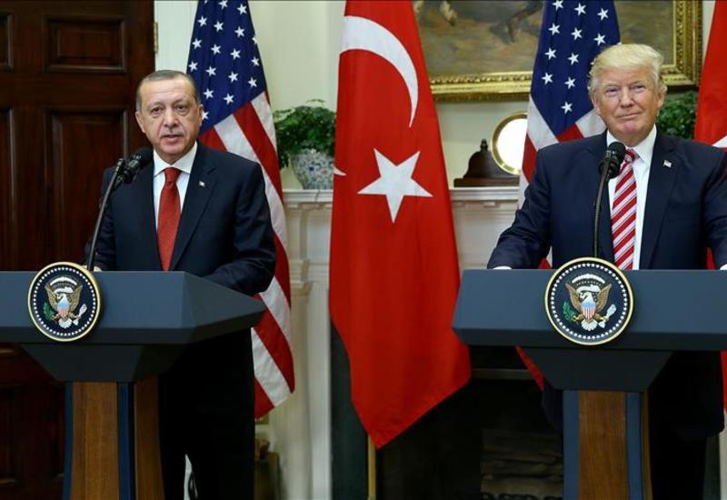 Трамп работает с Эрдоганом по ситуации в Идлибе