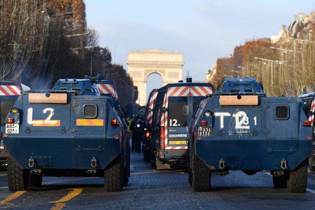 Протестные акции в Париже: задержано более 1700 человек, десятки раненых