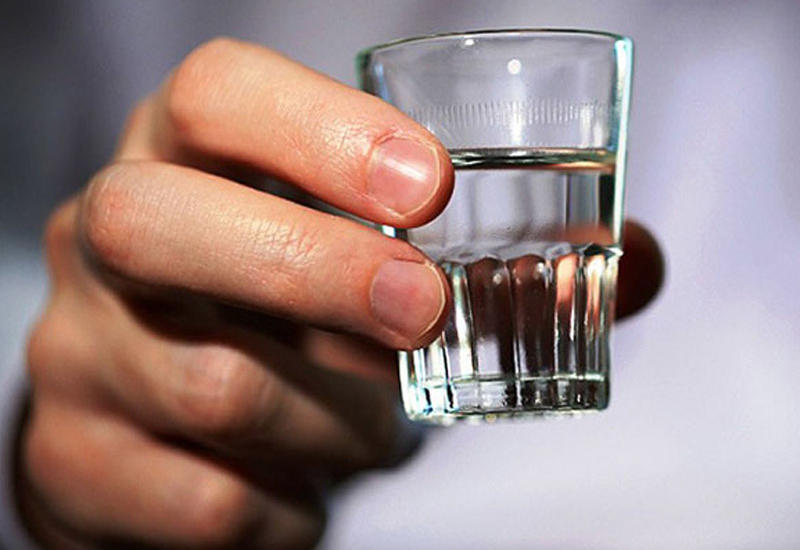 Az miqdarda spirtli içki bağırsaq xərçəngi riskini