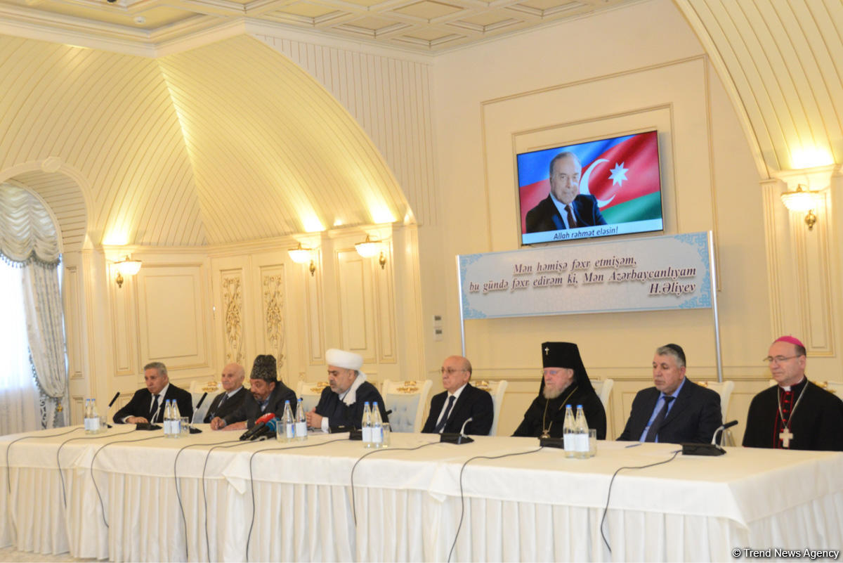 В Управлении мусульман Кавказа почтили память великого лидера Гейдара Алиева