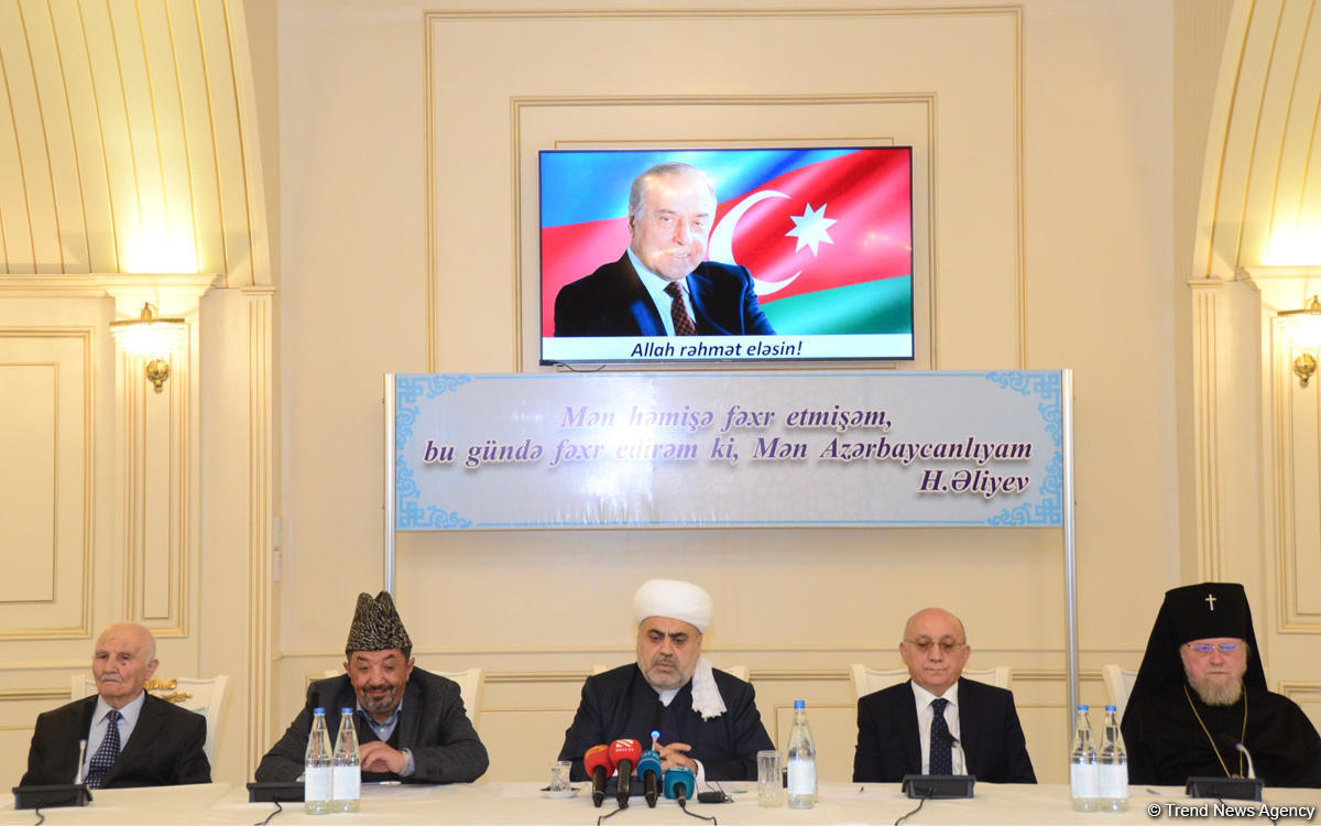 В Управлении мусульман Кавказа почтили память великого лидера Гейдара Алиева