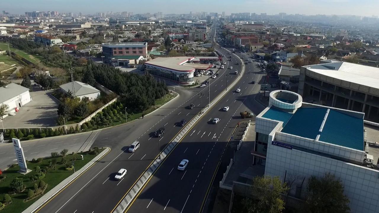 В Баку открылся один из главных городских проспектов